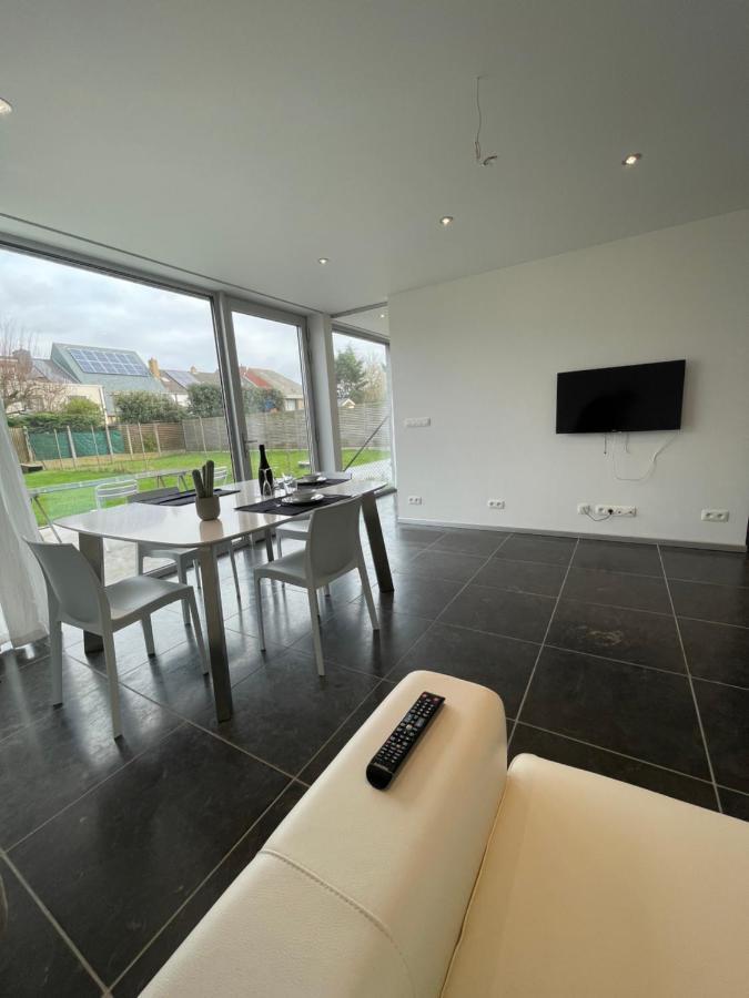 Nieuwbouw Appartement Op 450 Meter Van Het Strand. Bredene Exterior photo